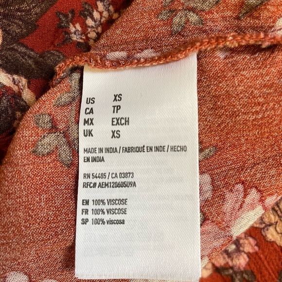 American Eagle womens boho sleeveless red floral printed top tunic size XS - Picture 4 of 4